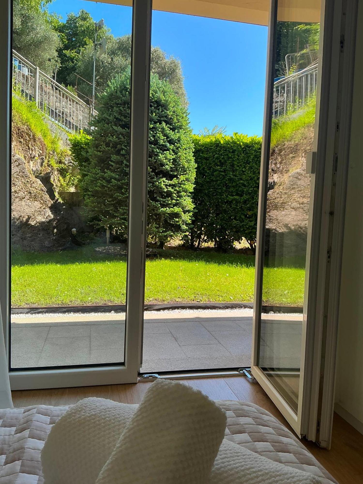 Colonno Panoramica Lago Di Como Екстер'єр фото